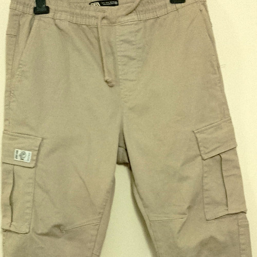 Zara men beige cargo - zara,