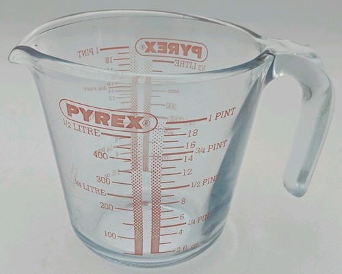 Collectable clean pyrex glass - clean,