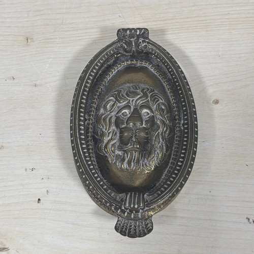 Vintage solid brass lion head - solid,