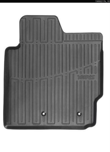 Genuine toyota yaris 2005 - genuine,