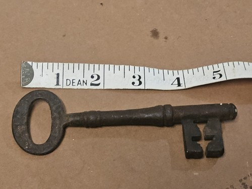 Antique victorian large - large, iron