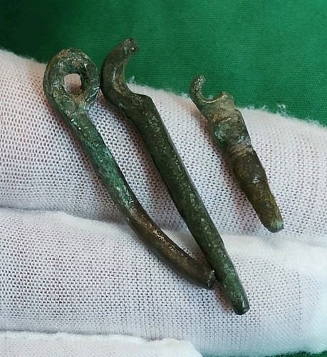 Medieval annular pins - 3,