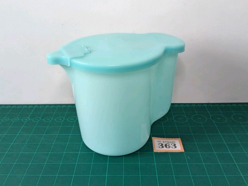 Tupperware jug pint - jug,