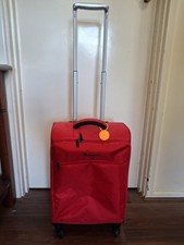 It Luggage Soft-Shell Wheeled