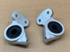 PAIR OF FRONT WISHBONE REAR