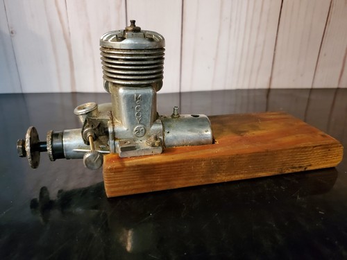 Mccoy engine tank motor - w/,