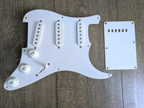 Genuine squier strat yako - genuine,