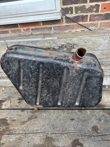 Triumph herald fuel - triumph,