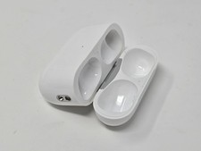 GENUINE APPLE A2700 AIRPODS PRO 2ND GEN MAGSAFE LIGHTNING CHARGING CASE ONLY