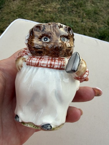 Beatrix potter mrs tiggywinkle - mrs,