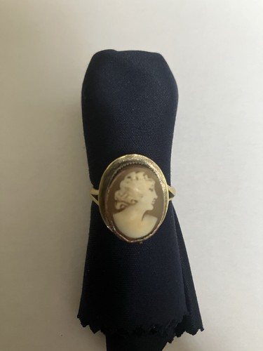Vintage italian oval shell - vintage,