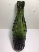 Unusual 18 FLUTED GROOVES BODY Old Manchester Pint Beer Bottle