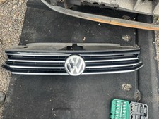 VW PASSAT B8 FRONT CENTER BUMPER GRILL SILVER 2015-2019