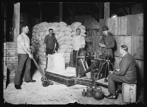 1910s warehouse men - 1910s,