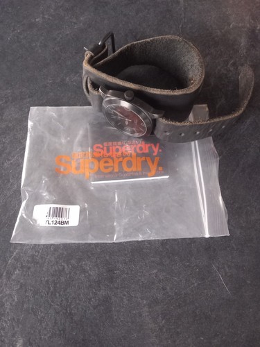 Display mens superdry - display,
