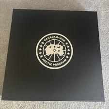 Canada Goose Gift Box - Ideal for Christmas Present Size 41cm x 41cm x 6cm New