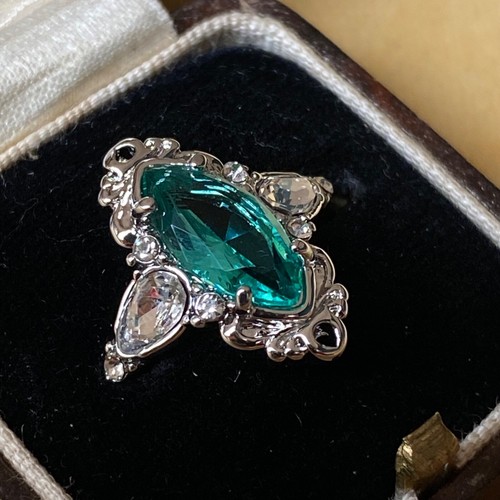 Ring ladies art deco vintage - art,