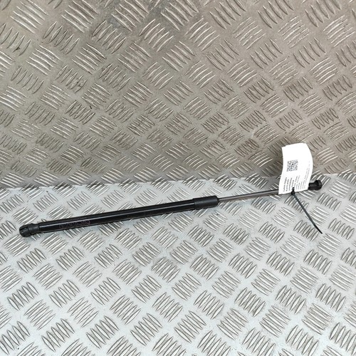 Mazda left side tailgate - dl,