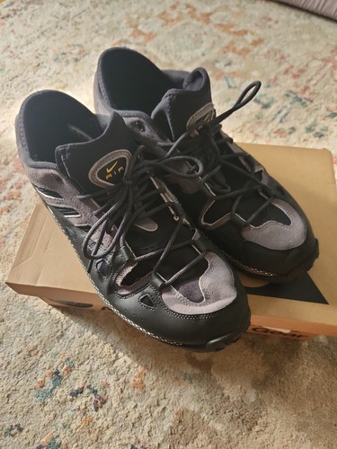 Size nike acg air - 14,