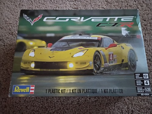 Revell level corvette r - level, c7.r