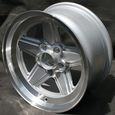 Maxilite Penta 16x8" 5x112 PCD