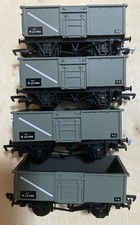 RAKE OF 4 REPLICA RAILWAYS