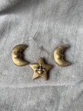 3 Vintage Star Moons Gold