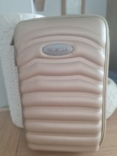 *Hainan Airlines Business Class Amenity Kit -  PAYOT/ Samsonite Hard Case  * New