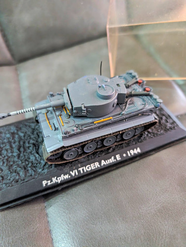 Scale altaya atlas - 1:72, /