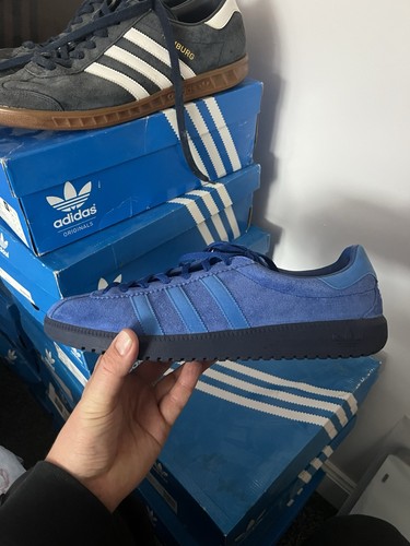 Adidas bermuda not london - bermuda,