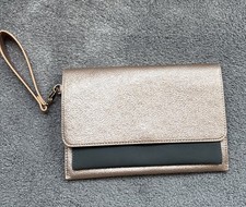 Gorgeous Oliver Bonas Etta Colour Rose Gold Clutch Bag CG E36