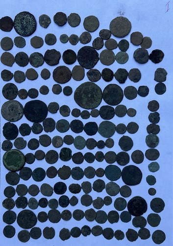 Uncleaned roman coin lot 150 - uncleaned,