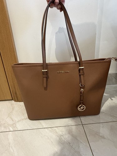 Michael kors large pebbled - michael,
