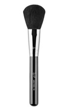 Sigma F30 Large Powder Brush Damaged Packaging