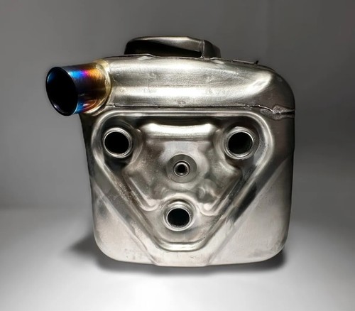 Brand new oem husqvarna 585 - brand,