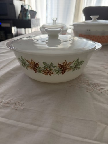 Vintage glasbake milk glass - milk,