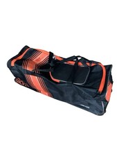 GM 707 Cricket Wheelie Bag