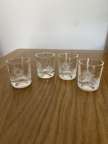 Vintage whisky shot glasses - /,