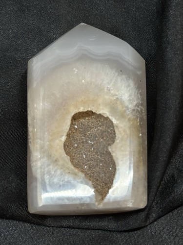 Polished agate geode natural