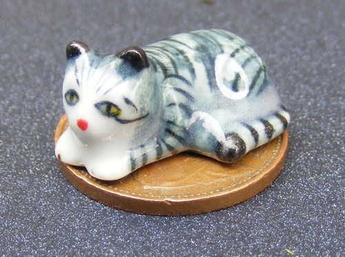 Dolls house cat pet - dolls, &