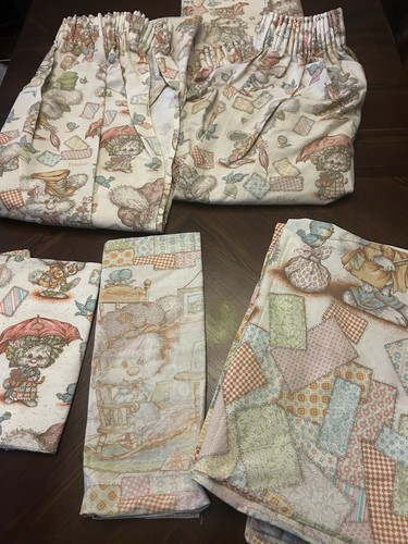 Vintage duvet cushion - cushion, and