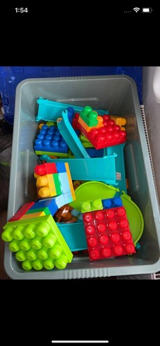 Bulk lot large - lot, plastic