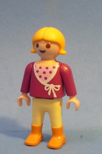Playmobil little girl - playmobil, pm-6