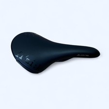 Fizik Aliante Delta Saddle