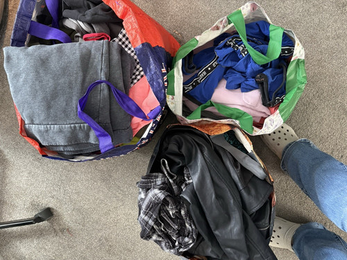 Mixed clothing wholesale - clothing,