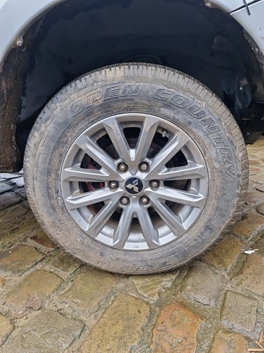 Mitsubishi l200 barbarian - mitsubishi, set