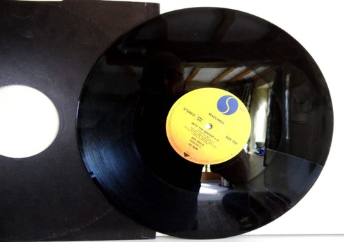 Madonna into the groove 12 - madonna, groove,