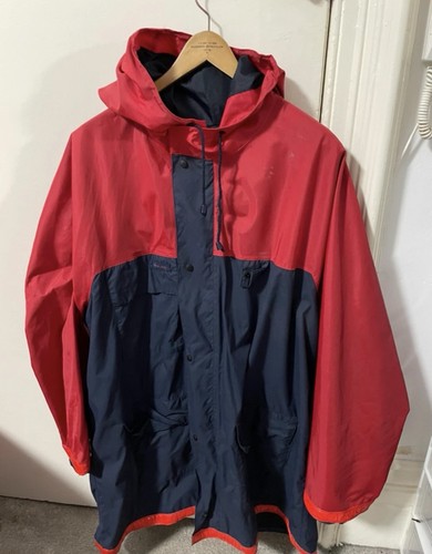 Royal mail red - royal, navy