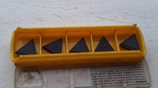5 Kennametal carbide inserts