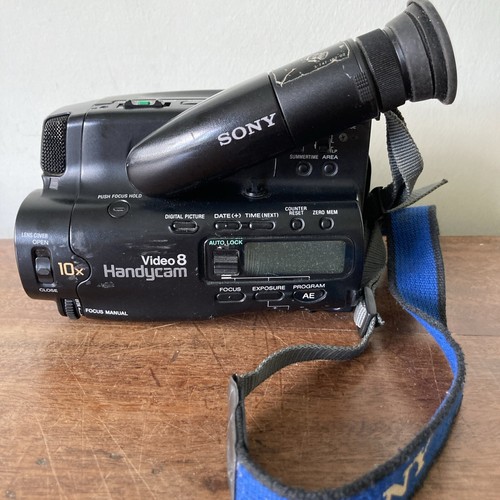 Sony handycam ccd - sony, ccd-tr305e